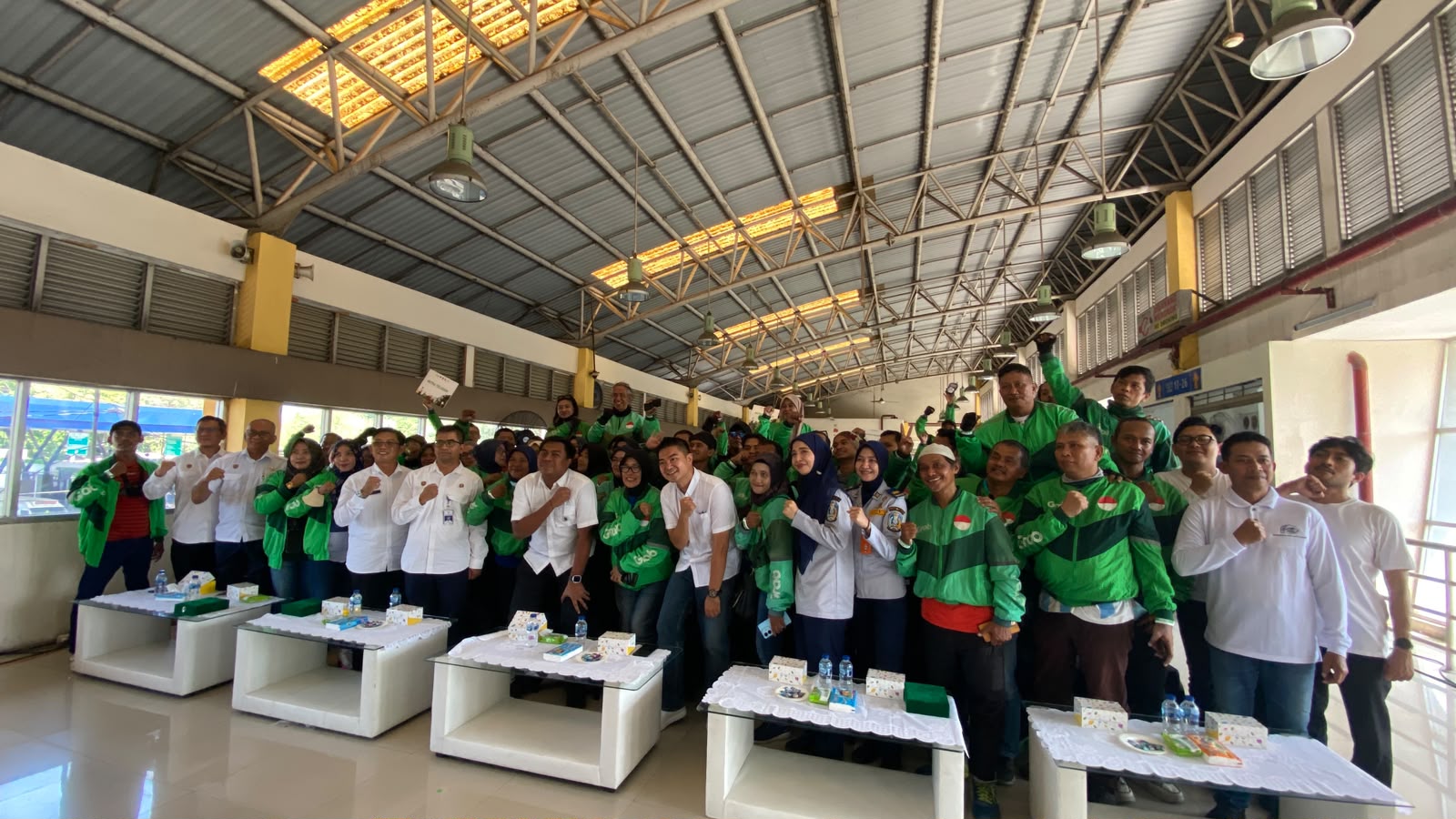 BPTD Kelas II Jawa Timur Hadiri Pelatihan Keselamatan Berkendara Bersama Grab Indonesia di Terminal Purabaya